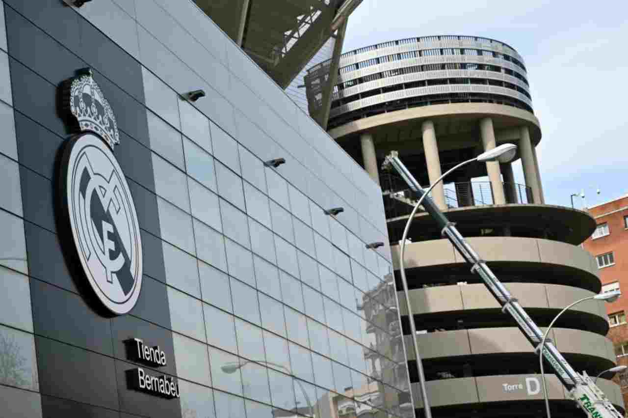 Real Madrid, c'è l'accordo sul taglio degli stipendi: "Salvati i lavoratori"