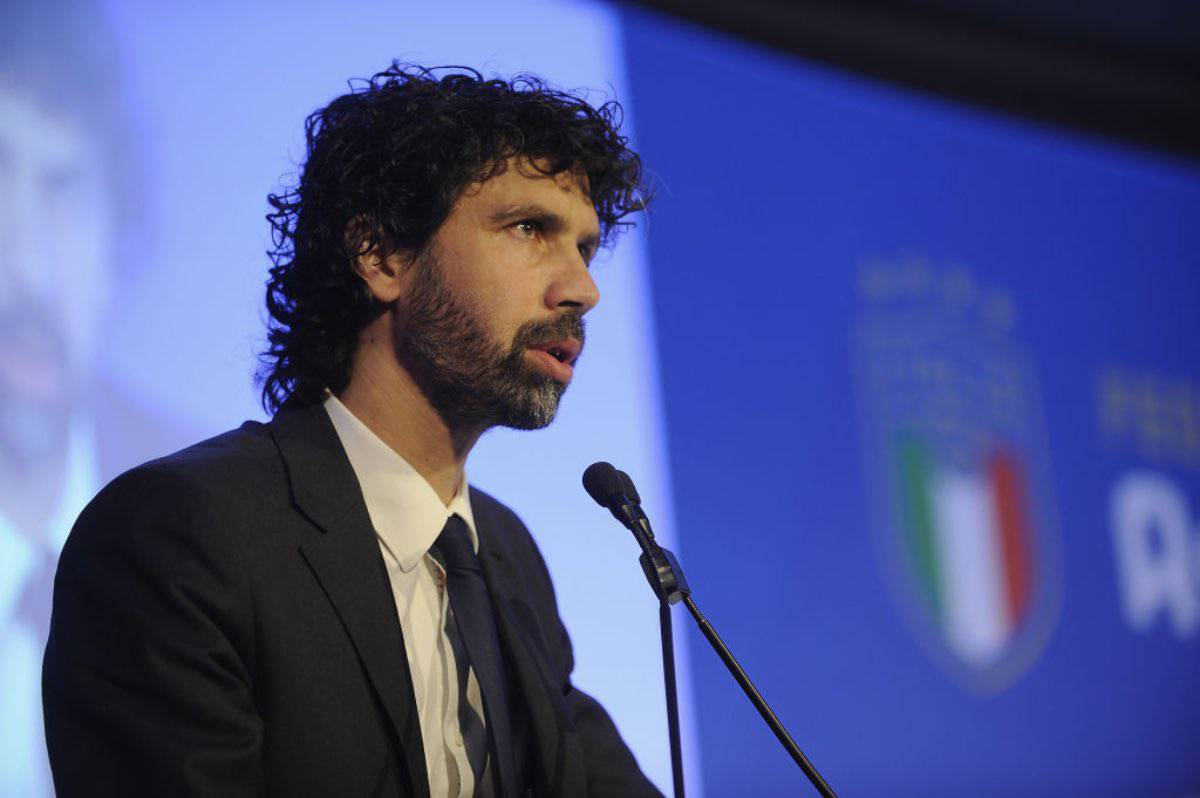 Serie A: Tommasi non chiude al taglio degli stipendi, e sulla ripresa del campionato...