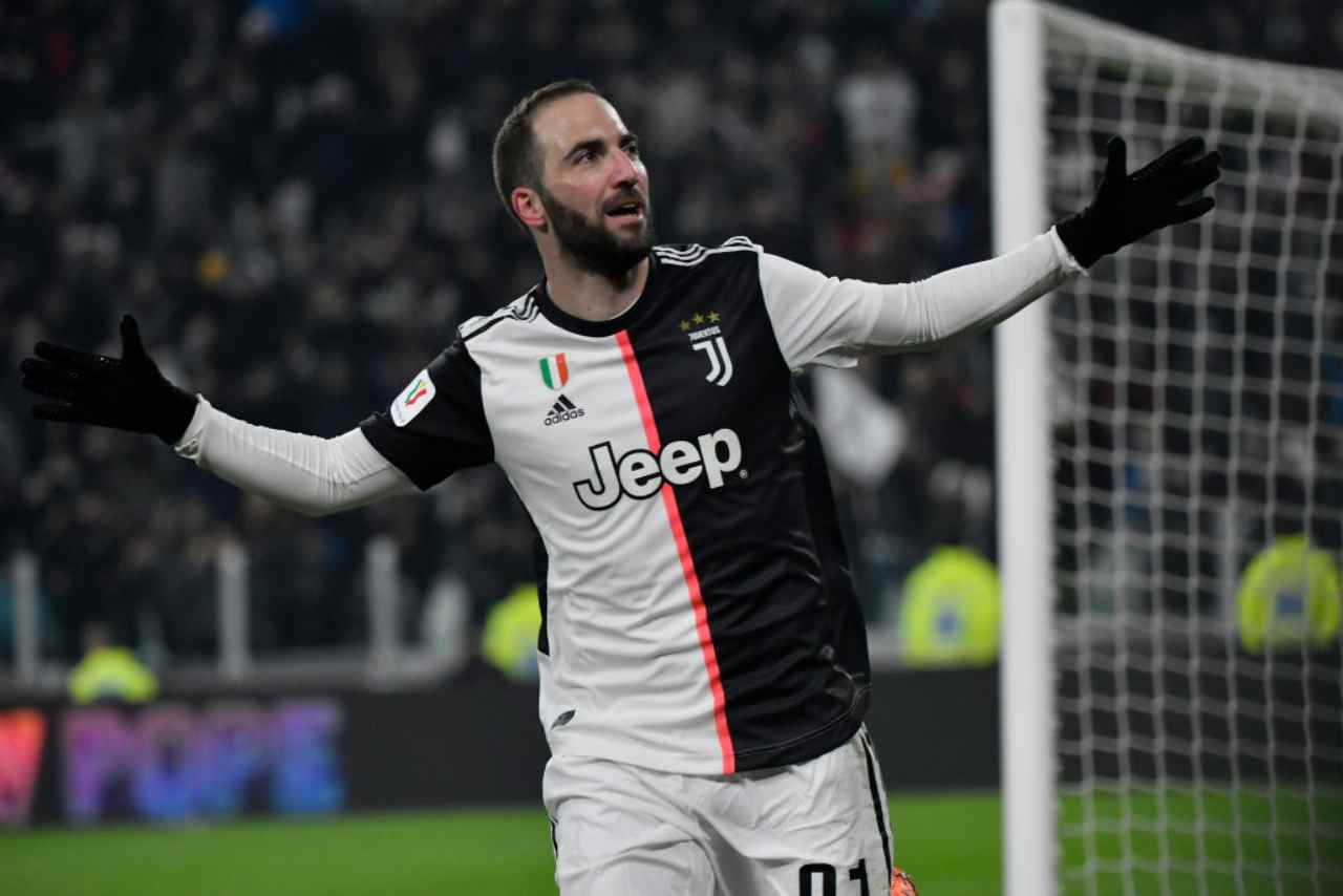 Gonzalo Higuain, vicino alla cessione (Getty Images) 