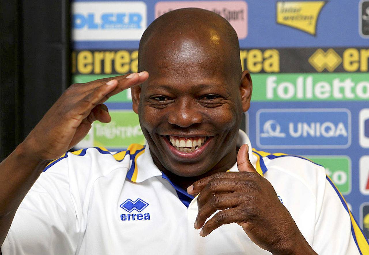 Asprilla racconta le sue folli notti a Parma: "In ritiro con 6 ragazze"