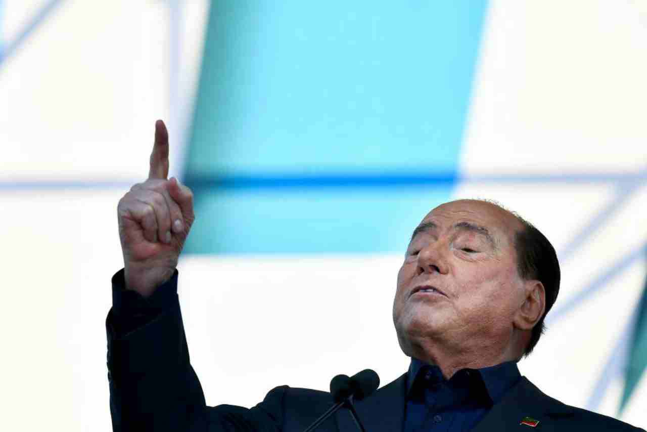 Berlusconi: "Il calcio non è così importante nella fase 2"