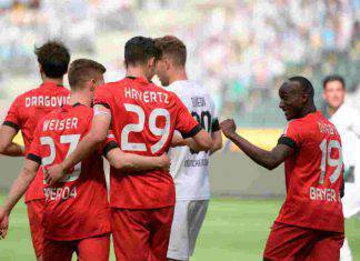 Bundesliga, ancora abbracci dopo i gol - FOTO