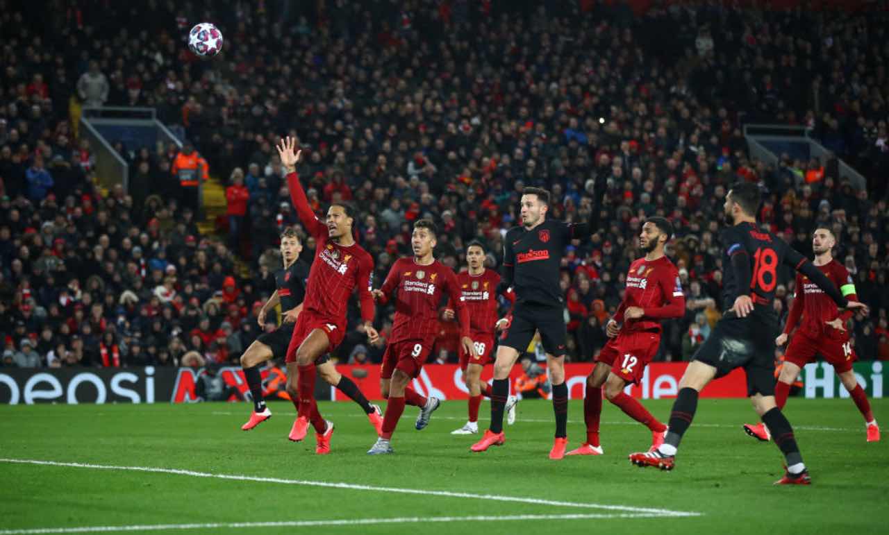 Liverpool, che beffa: potrebbe festeggiare il titolo in campo neutro