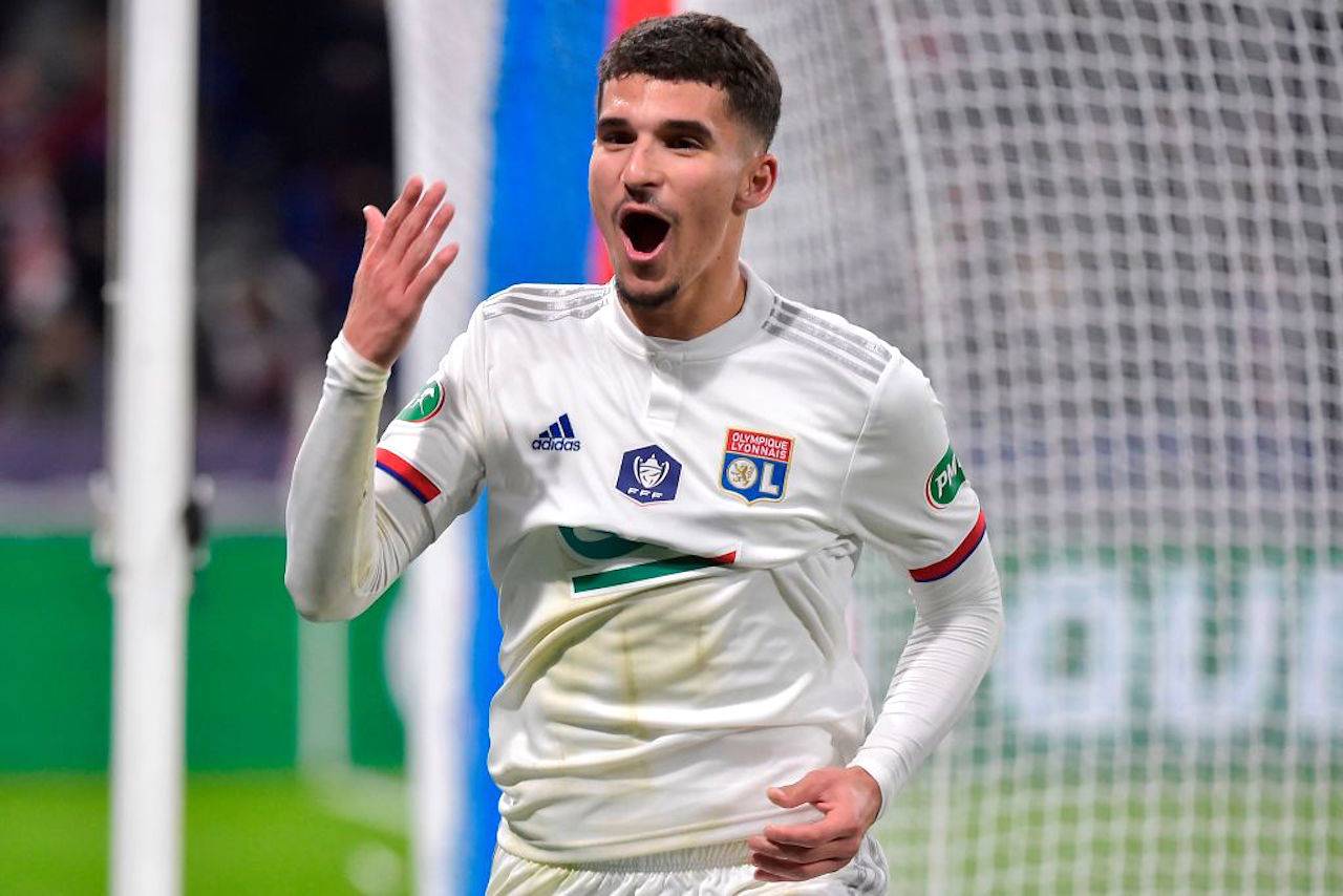 Calciomercato Juventus, il piano per Aouar del Lione: i possibili scambi