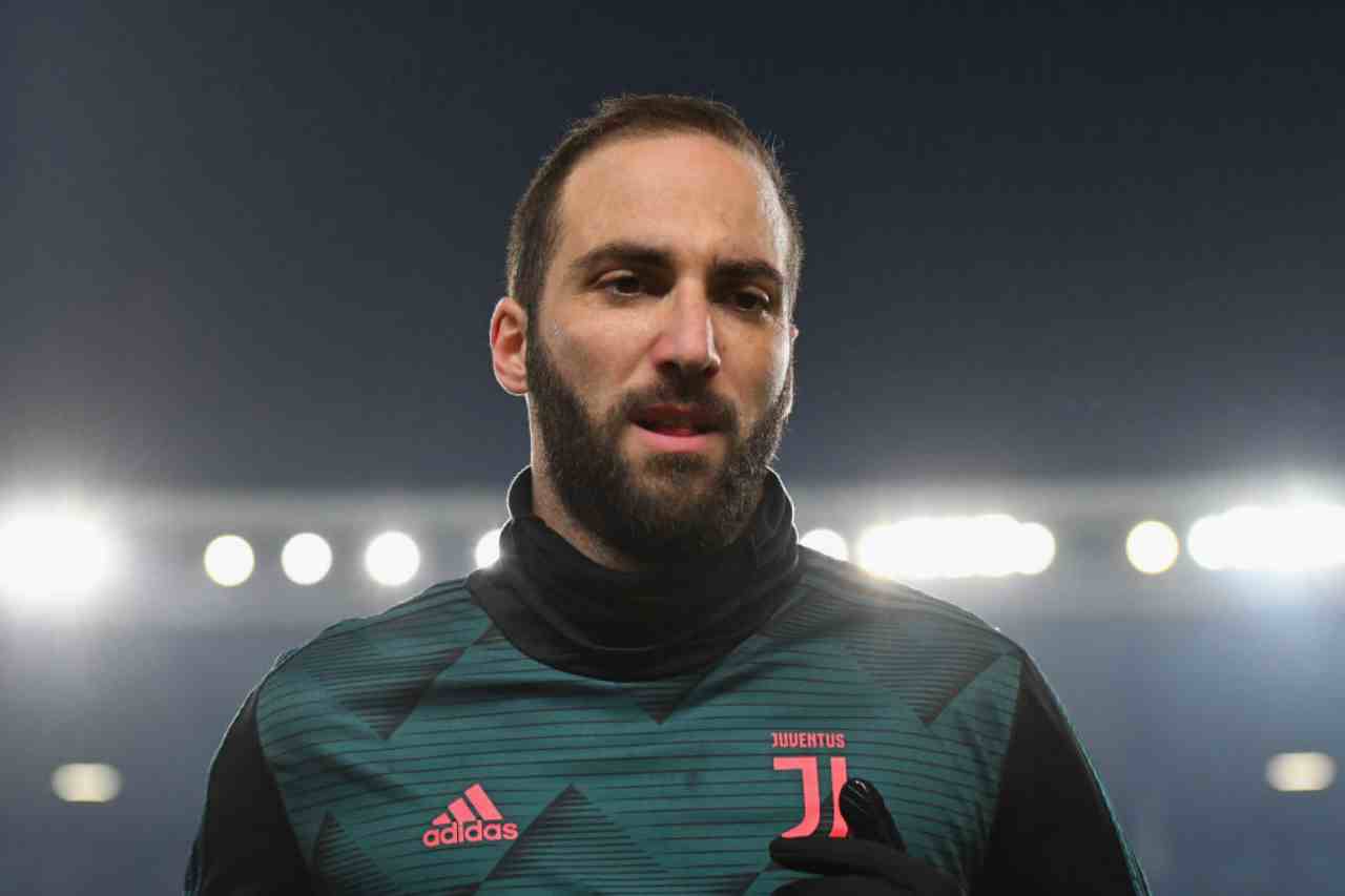 Juventus, si ferma Higuain: a rischio la Coppa Italia