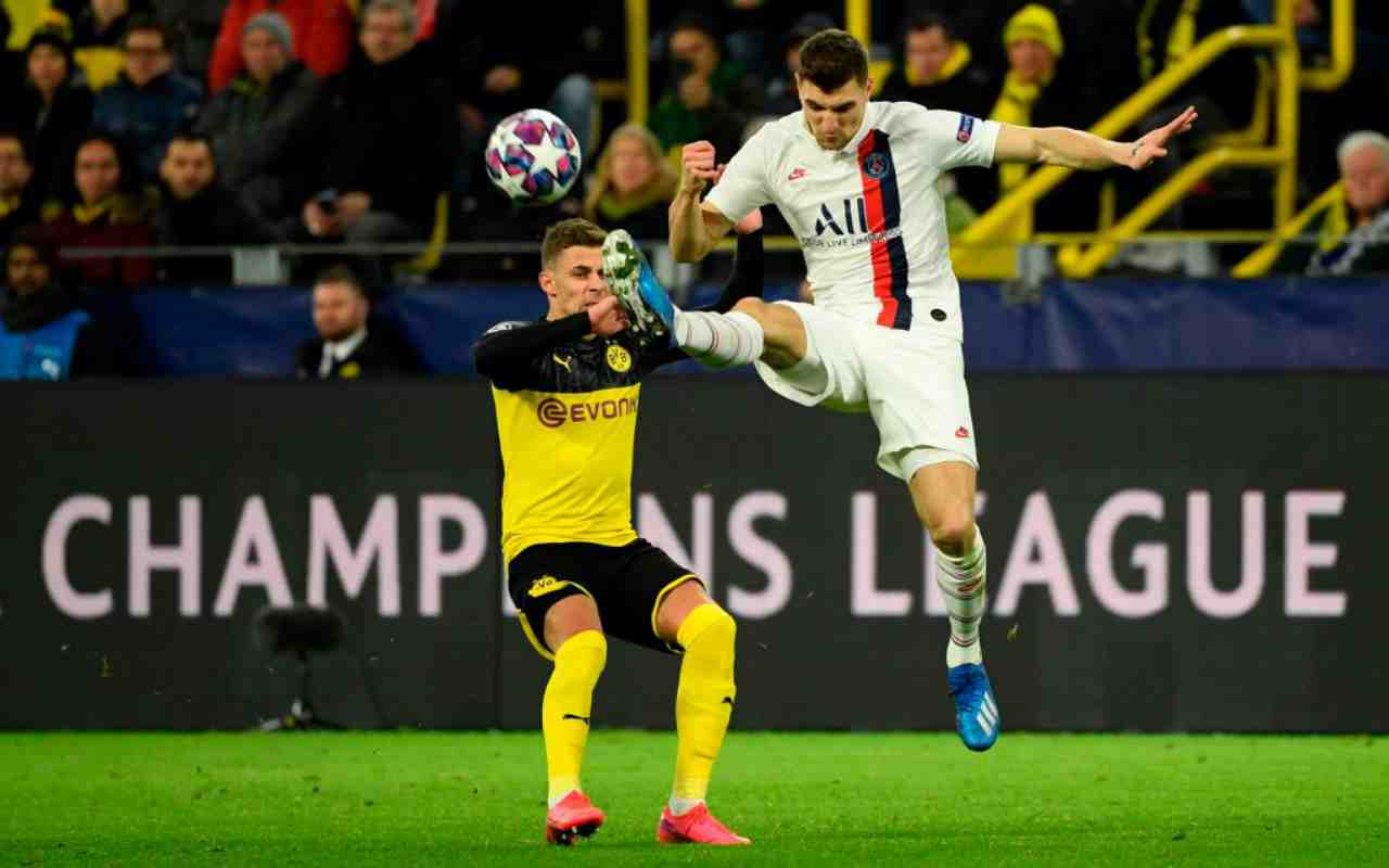 Meunier in azione contro il Borussia Dortmund in Champions League