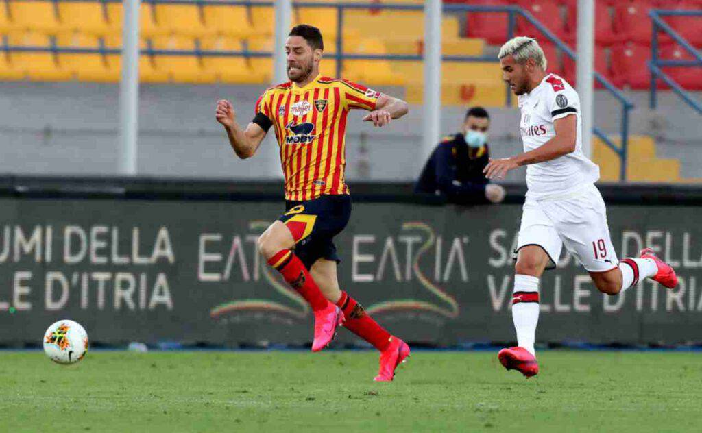 Un fotogramma di Lecce-Milan di Serie A