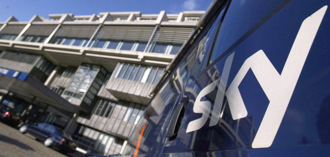 Sky, in arrivo l'offerta Fibra: partner e novità tecnologiche, i dettagli