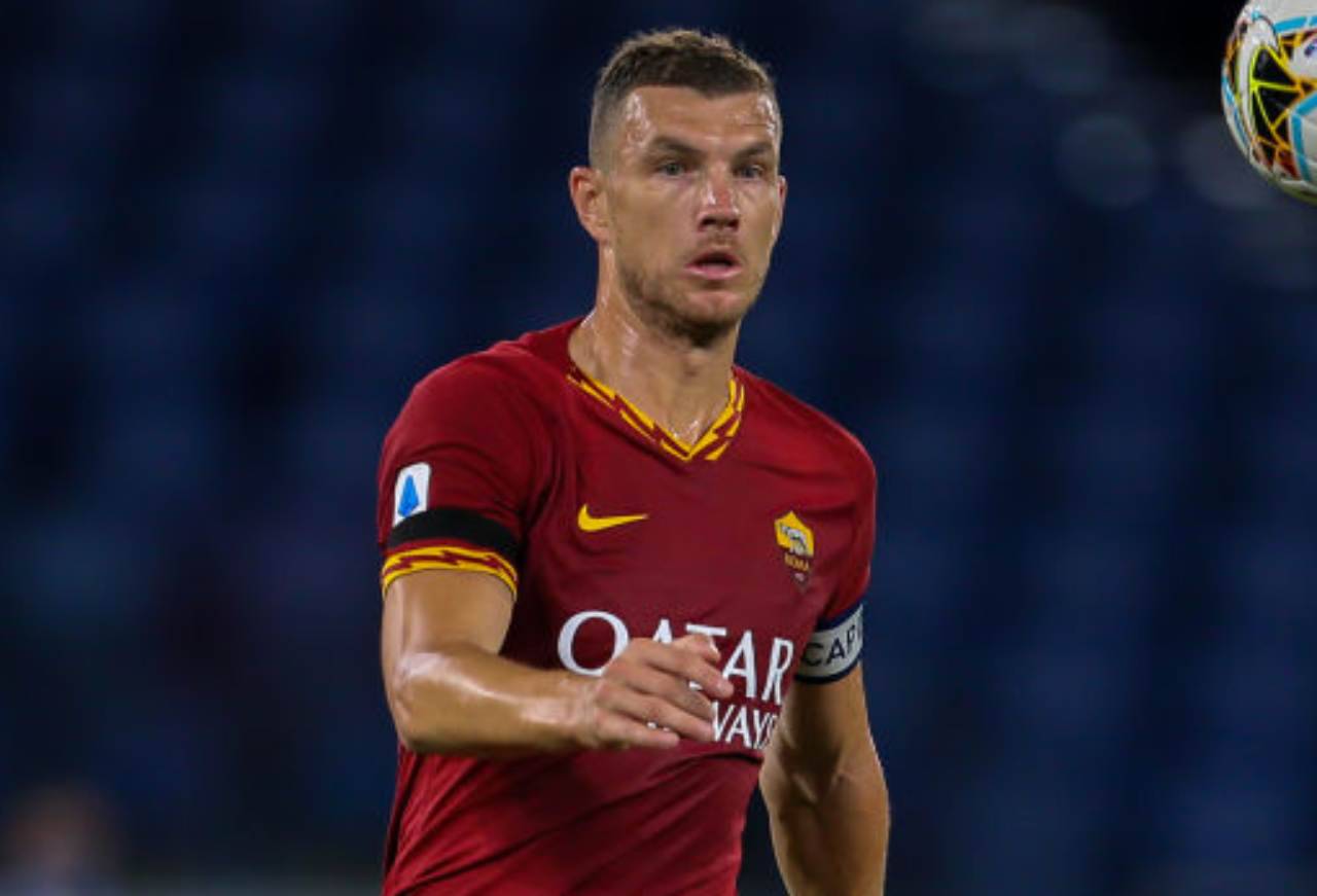 Dzeko parla con Lukaku, tifosi scatenati (Getty Images) 