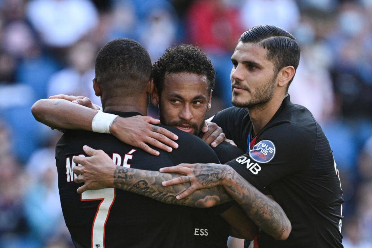 Icardi e Neymar regalano la Supercoppa al PSG 