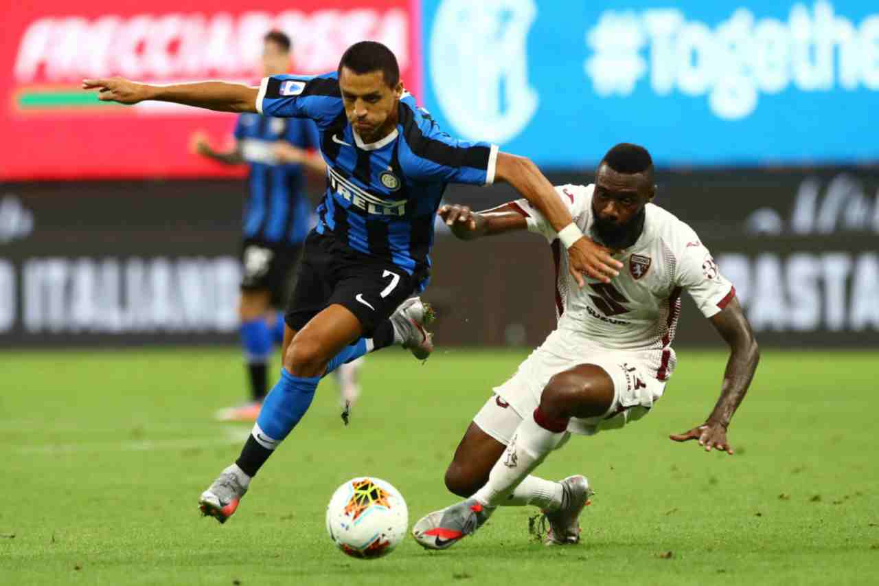 Inter, primi passi per trattenere Sanchez: la proposta del Manchester United