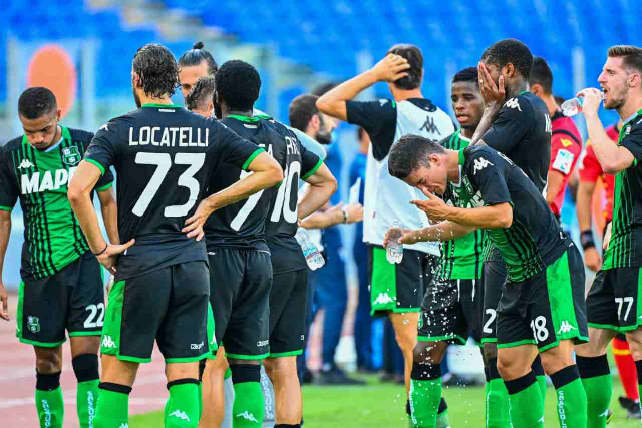 Moviola Lazio-Sassuolo: gol annullato a Raspadori, proteste su tocco Parolo