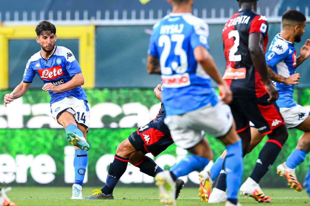 Genoa-Napoli, Lozano entra e decide il match. Rossoblù a -1 dal Lecce (Getty Images)