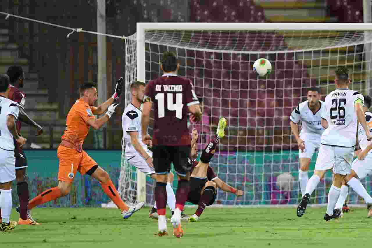 Serie B: il Crotone batte il Pordenone, poker Salernitana, spera il Trapani