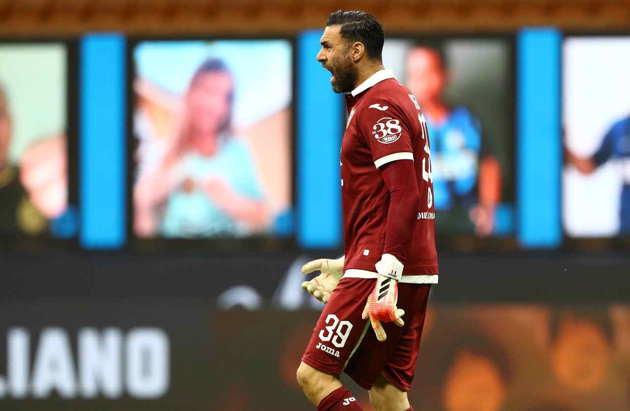 Calciomercato Napoli, il possibile scambio di prestiti con Sirigu