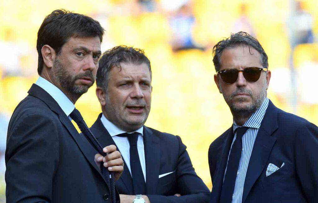 Pistocchi pungente con Andrea Agnelli su Twitter (Getty Images)