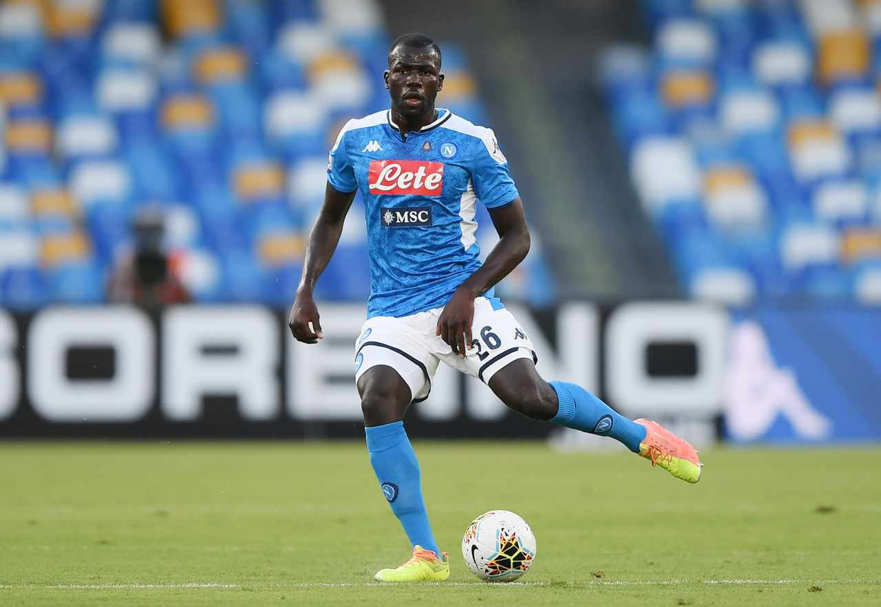 Calciomercato Napoli, il Manchester City tenta Koulibaly: la nuova offerta