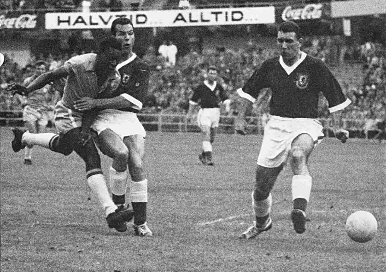 Pele contro il Galles ai Mondiali del 1958