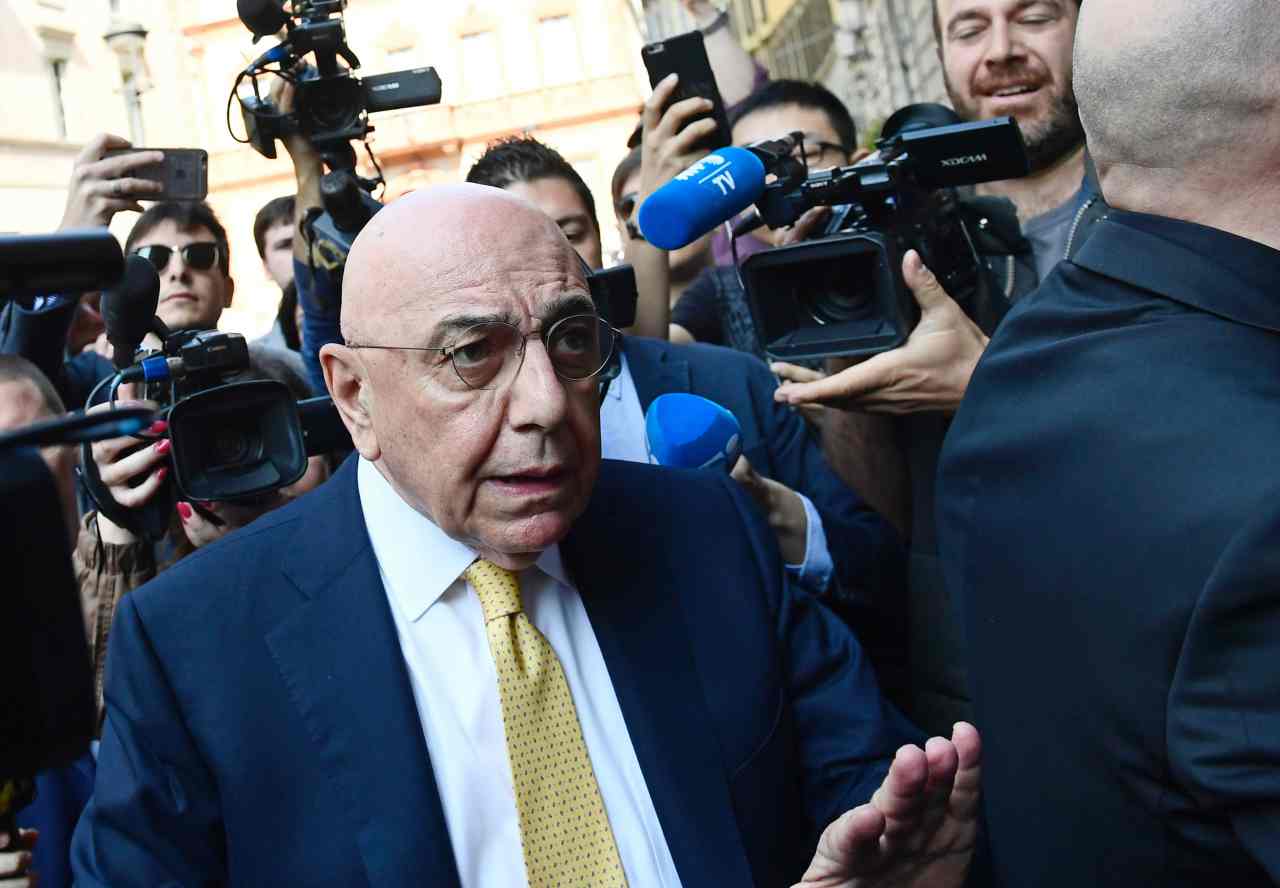 Serie A, Galliani come Marotta: "Drastico calo di fatturato. Rischio default"