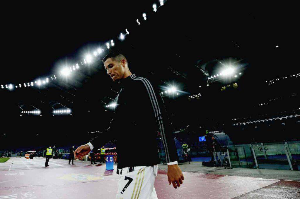 Burioni risponde a Cristiano Ronaldo sui tamponi (Getty Images)