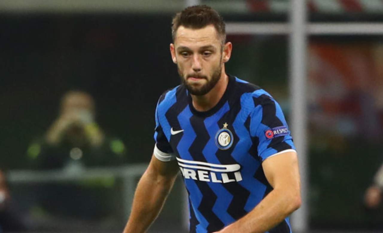 Inter, De Vrij sulla strada del rinnovo (Getty Images)