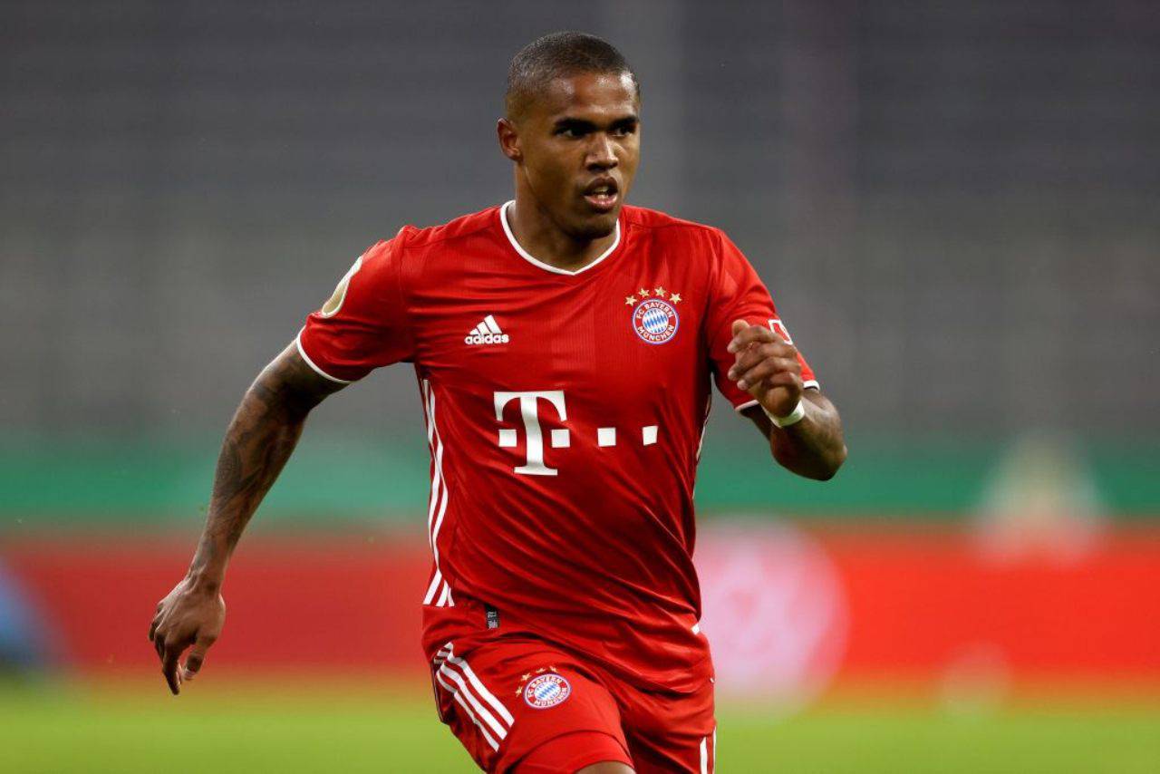 Douglas Costa Bayern Monaco Juventus