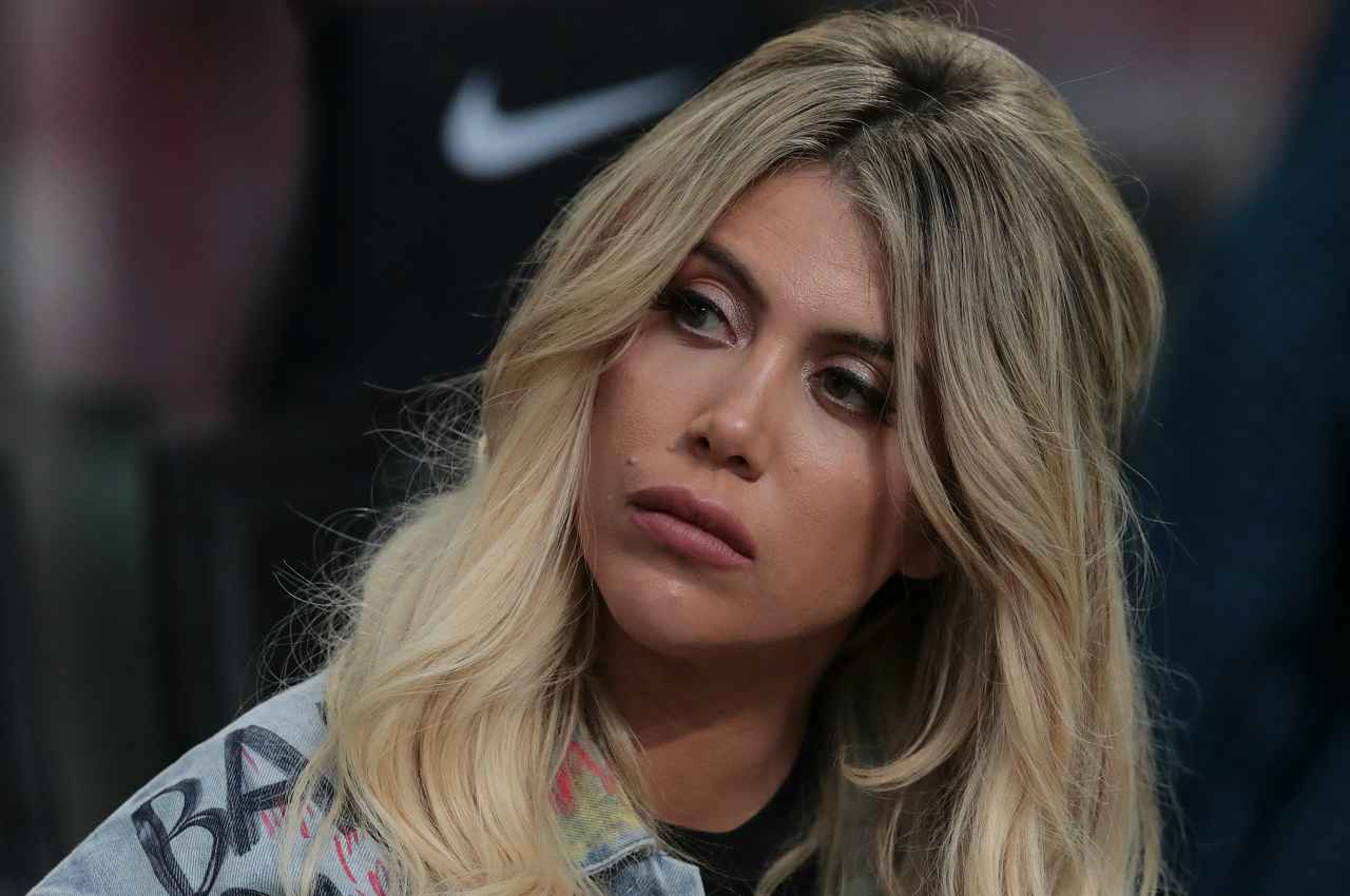 wanda nara décolleté