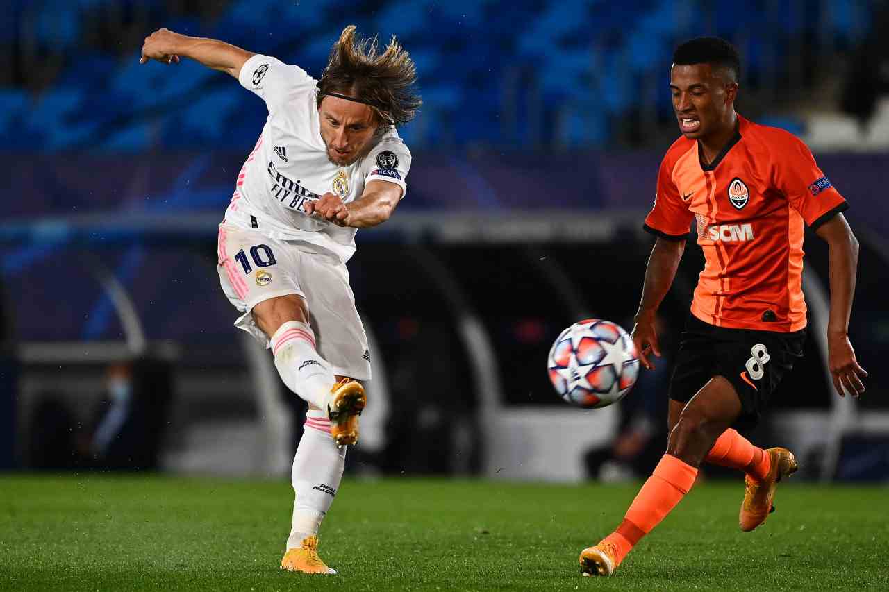 Champions League, Modric scuote il Real 