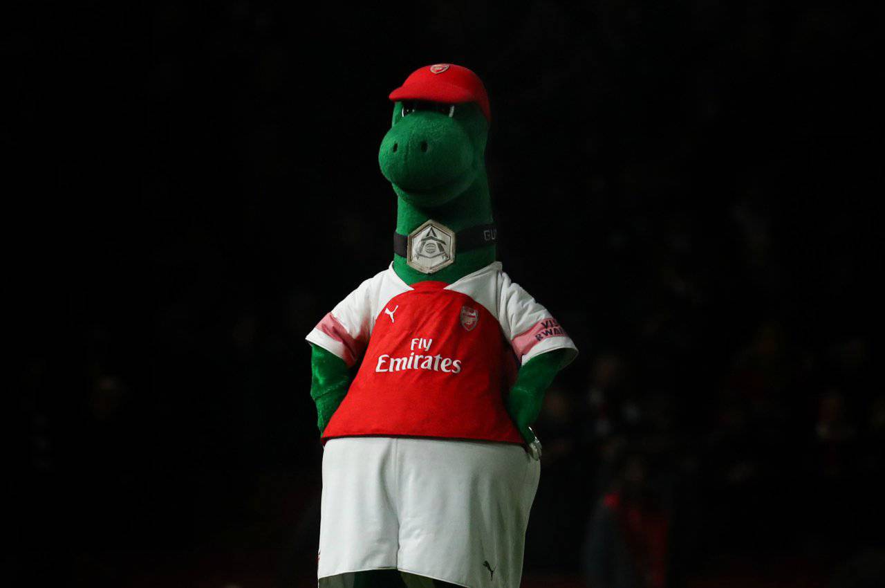 arsenal mascotte gunnersaurus