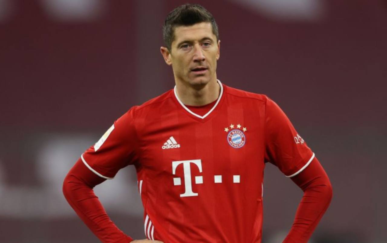 FIFA, Lewandowski candidato come calciatore dell'anno (Getty Images)