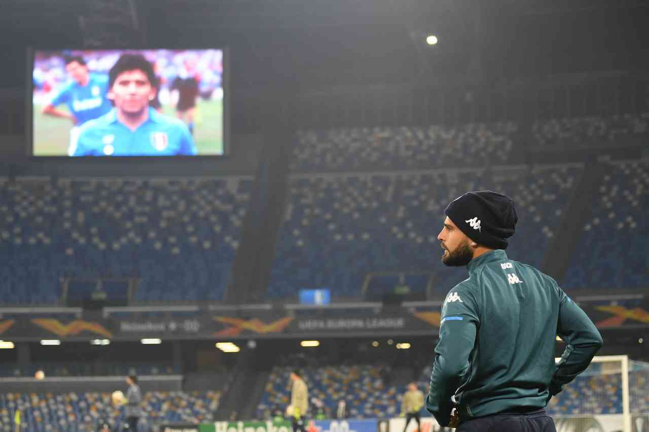 Napoli-Rijeka, il commovente minuto di silenzio in ricordo di Maradona