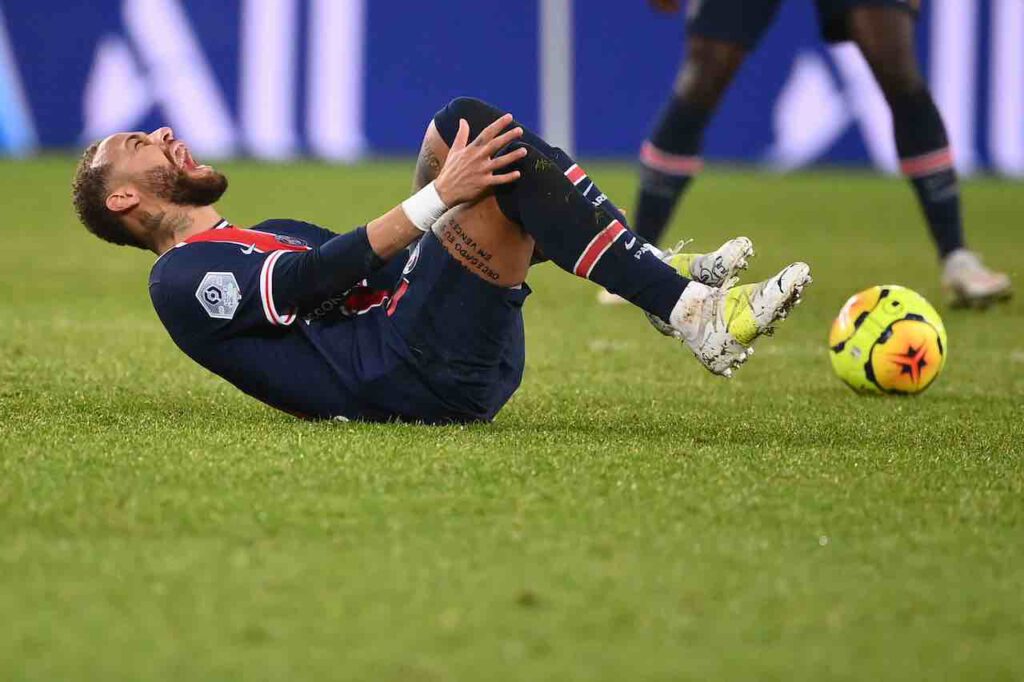 Brutto Infortunio per Neymar in PSG-Lione (Getty Images)