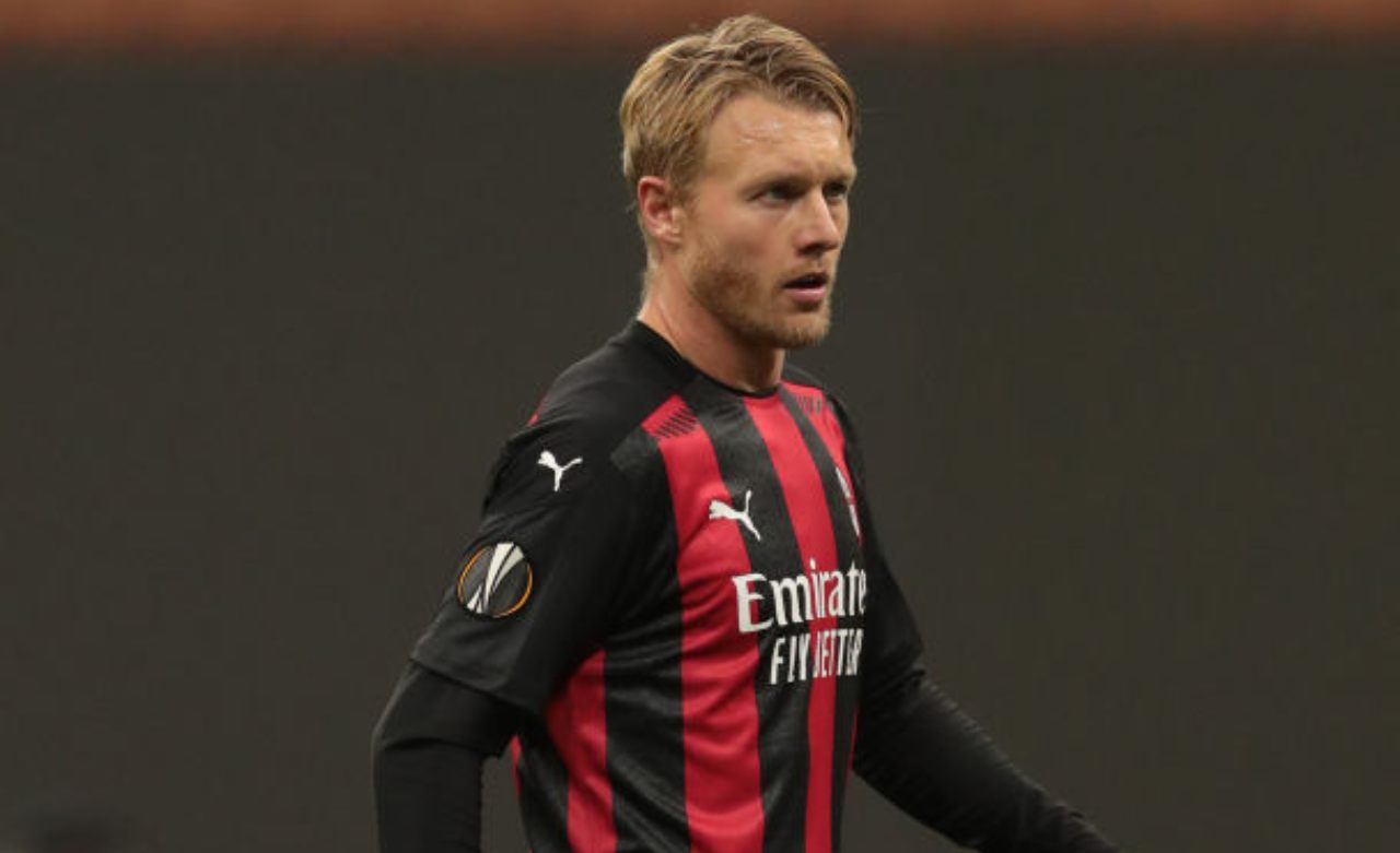 Milan Benevento Kjaer Calabria 