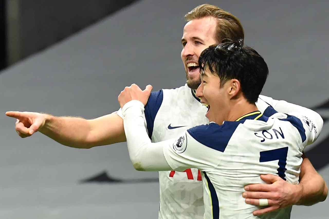 Premier League: Tottenham show, lezione all'Arsenal. Kane da record