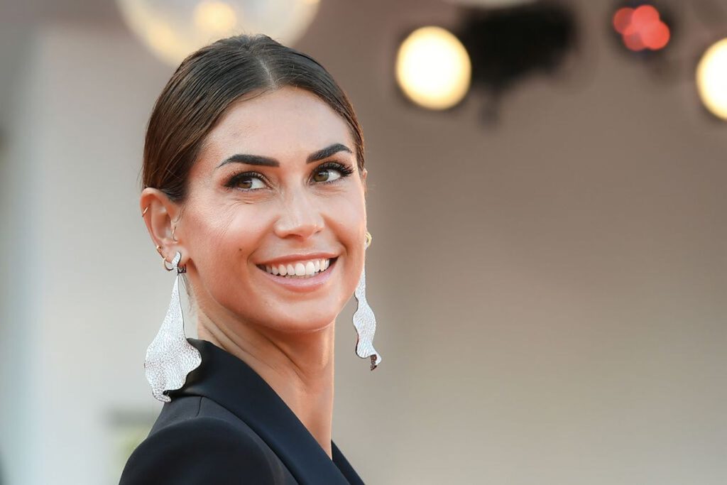 Melissa Satta massaggio drenante coinvolgente (Getty Images)