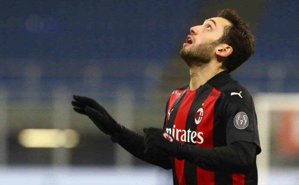 Calhanoglu, nuovo incontro per rinnovo con il Milan (Getty Images)