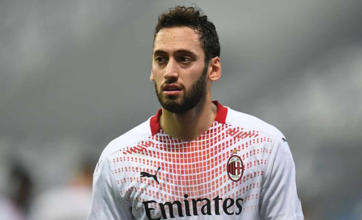 Calhanoglu e il record col Milan