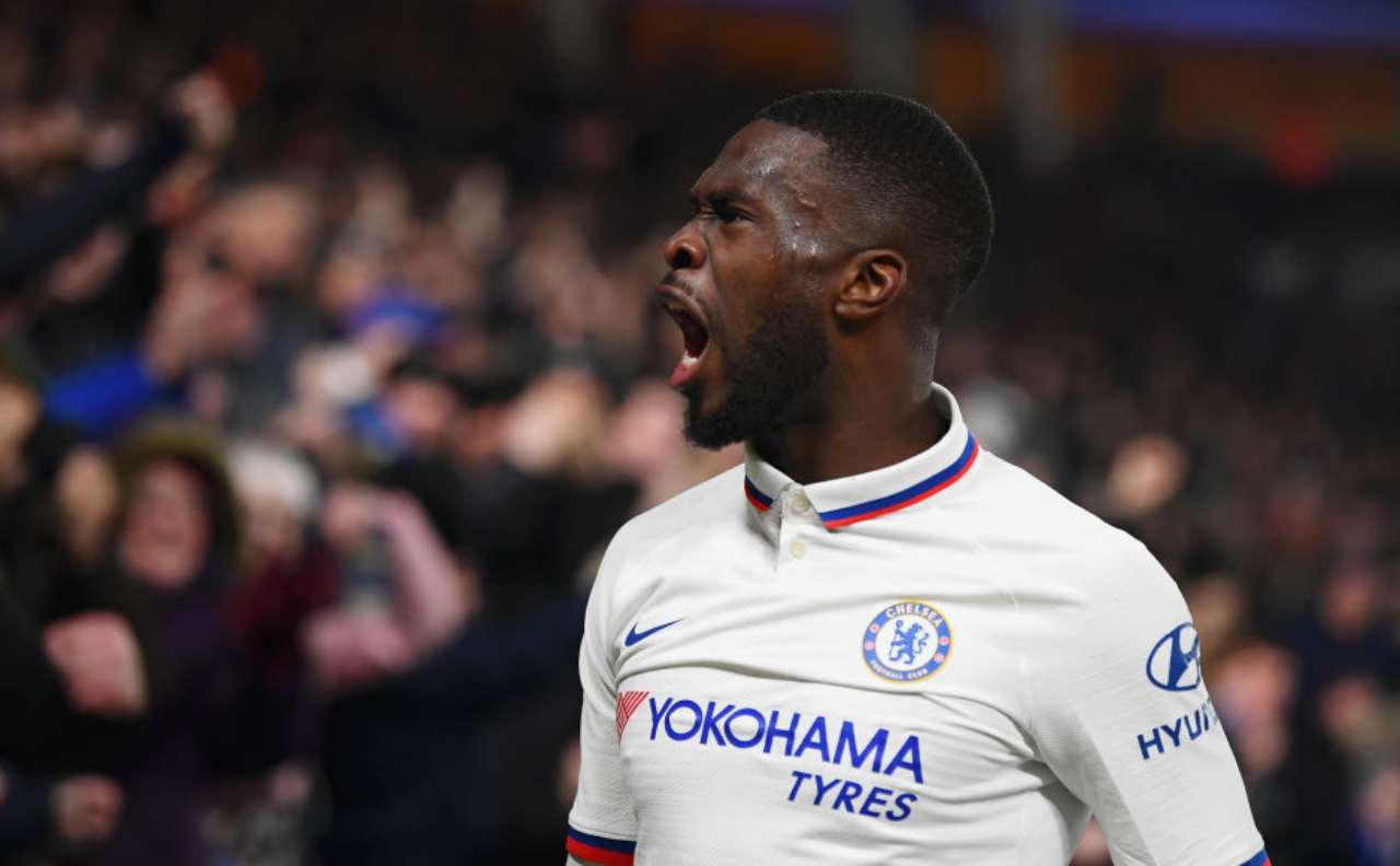 Fikayo Tomori, come gioca il neo milanista: carriera e caratteristiche | VIDEO