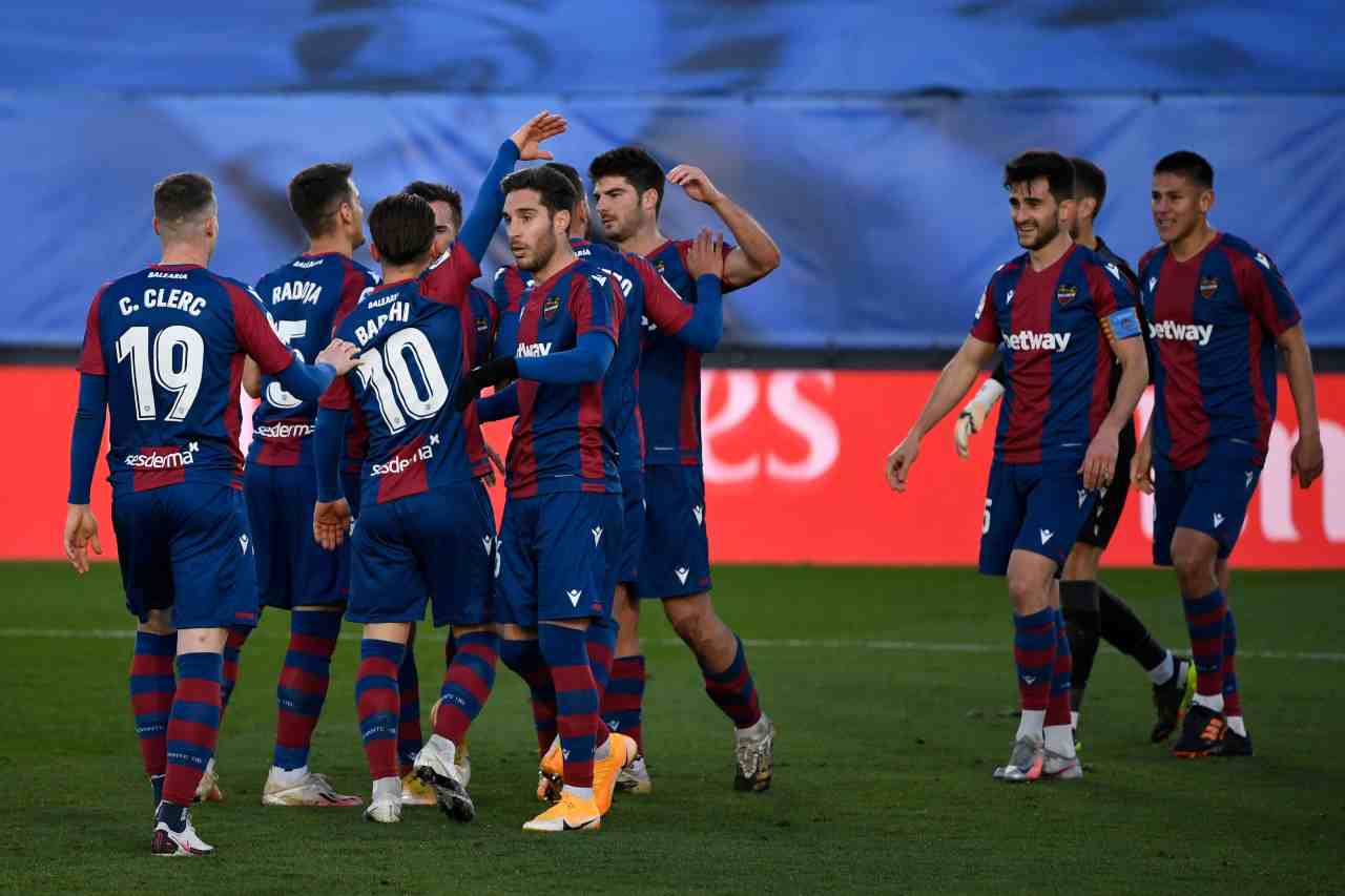 Liga, crisi Real Madrid: perde in casa con il Levante