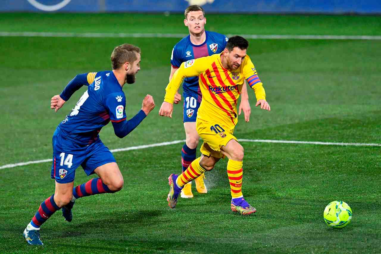 Liga, le 500 di Messi che insegue Xavi