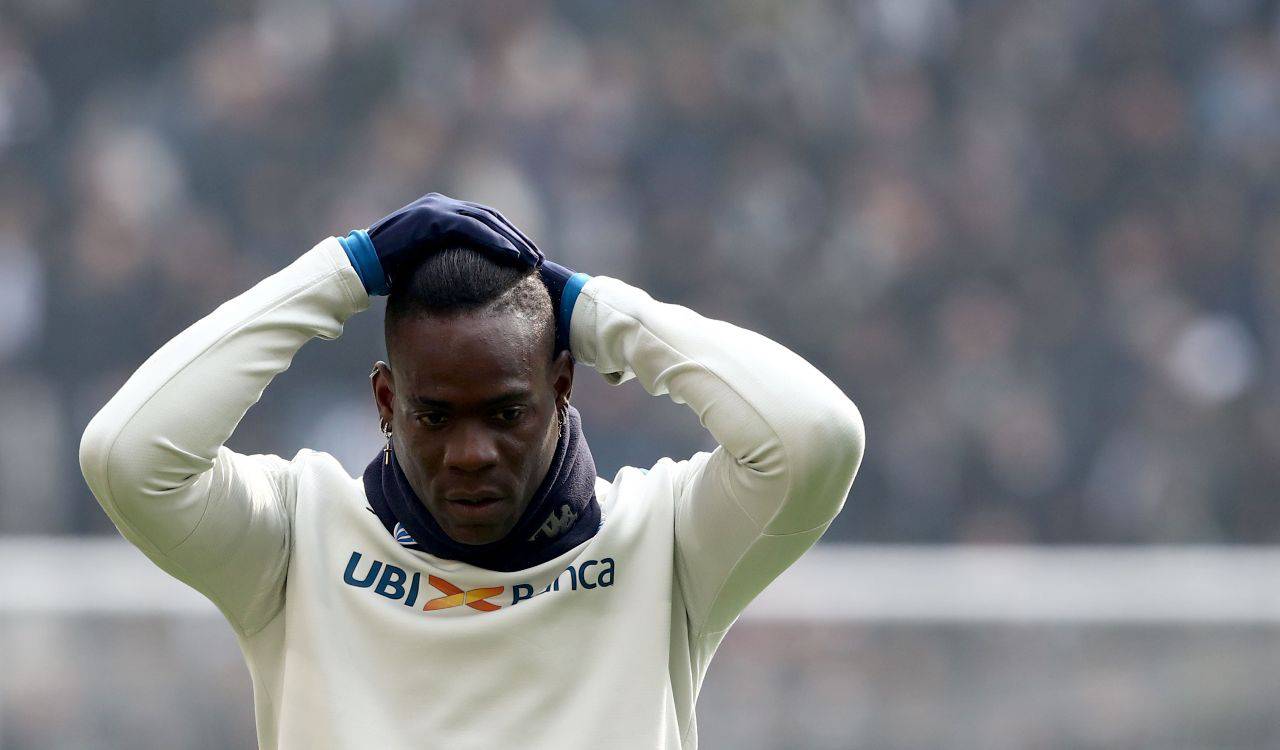 Balotelli critiche social