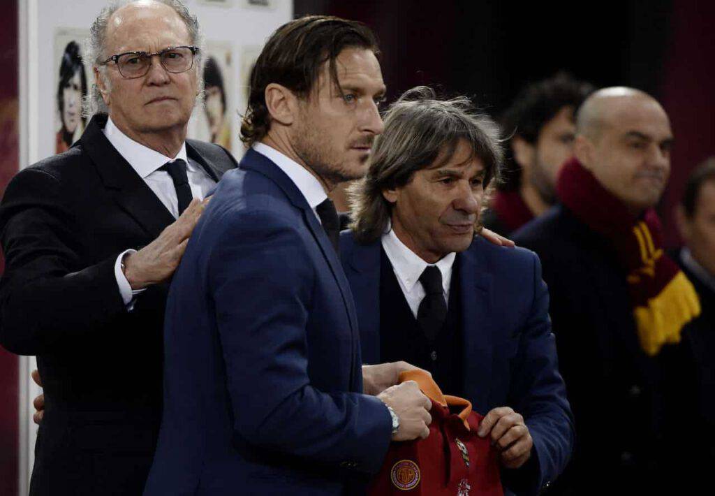 Falcao con Totti e Bruno Conti (Getty Images)