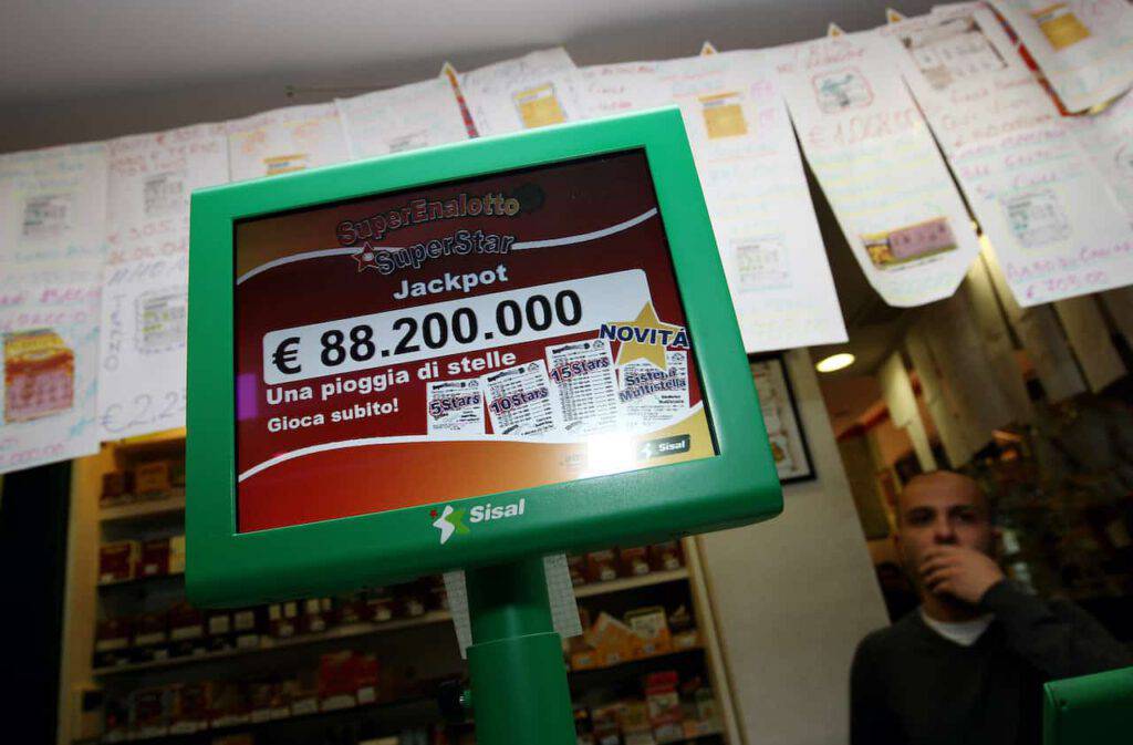 Lotto, SuperEnalotto, 10eLotto estrazioni 6 marzo 2021 (Getty Images)