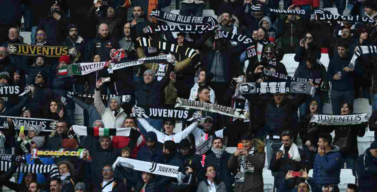 Torino-Juventus striscione ultras 