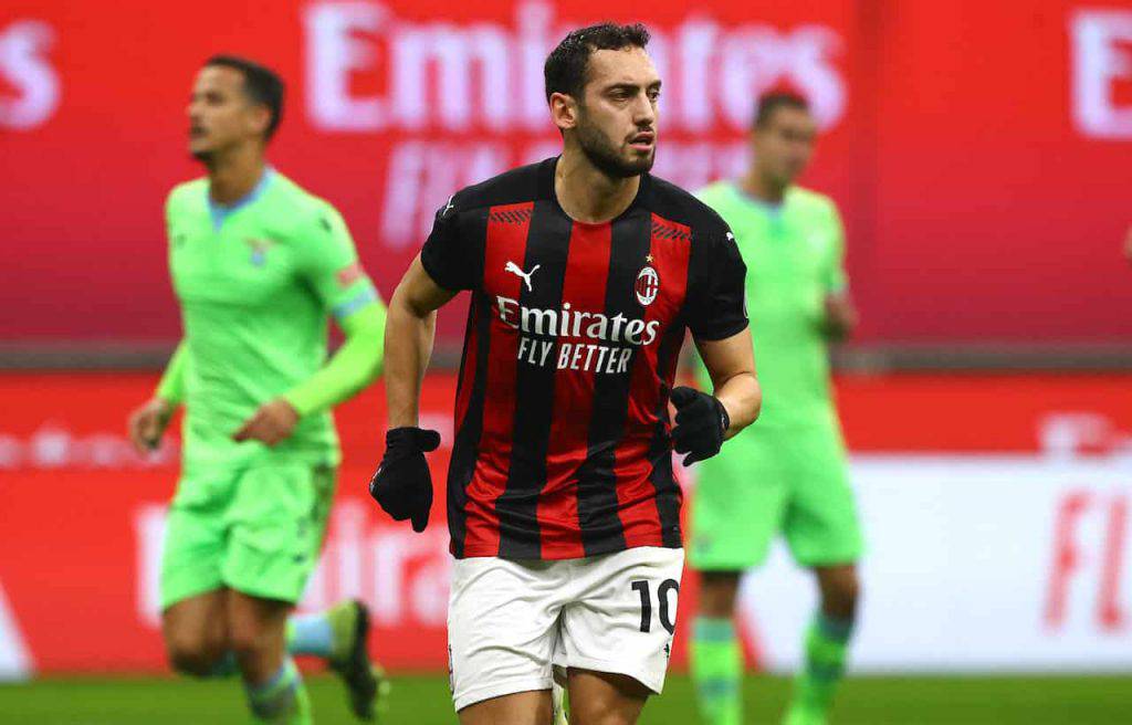 Juventus Ramsey Calhanoglu, valzer di centrocampisti offensivi (Getty Images)