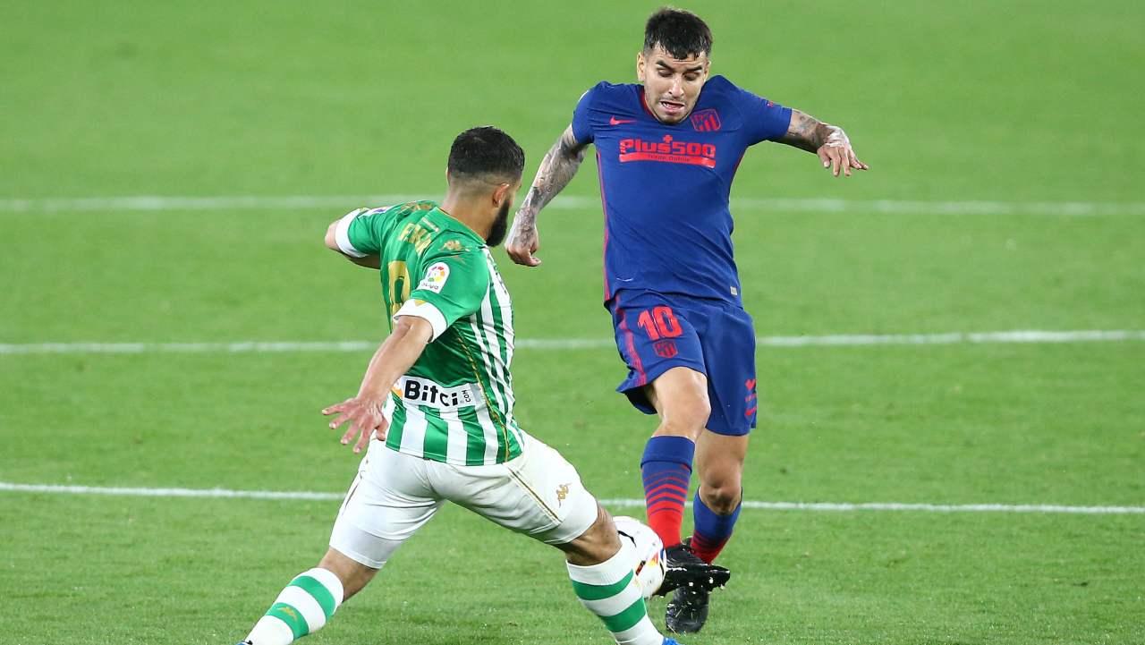 Betis-Atletico Madrid, non basta il gol lampo di Carrasco. Liga apertissima