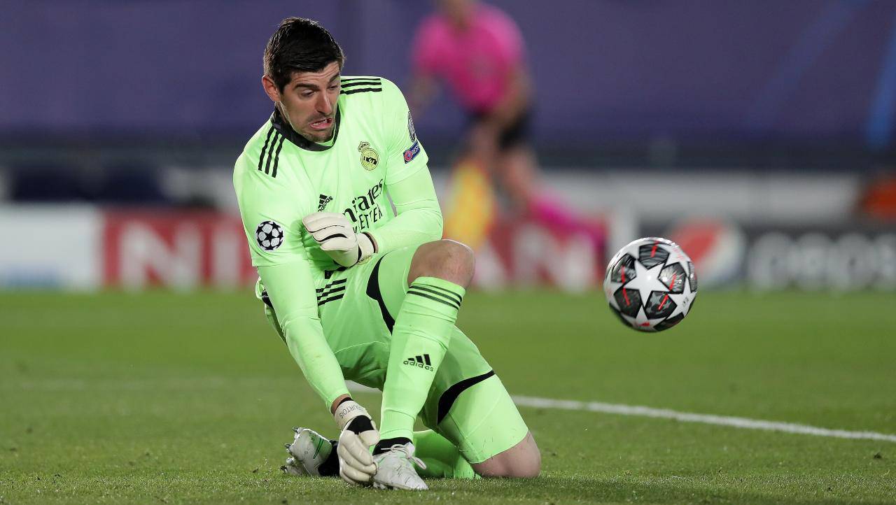 Liga, il Real Madrid si salva: Courtois da record ferma il Betis