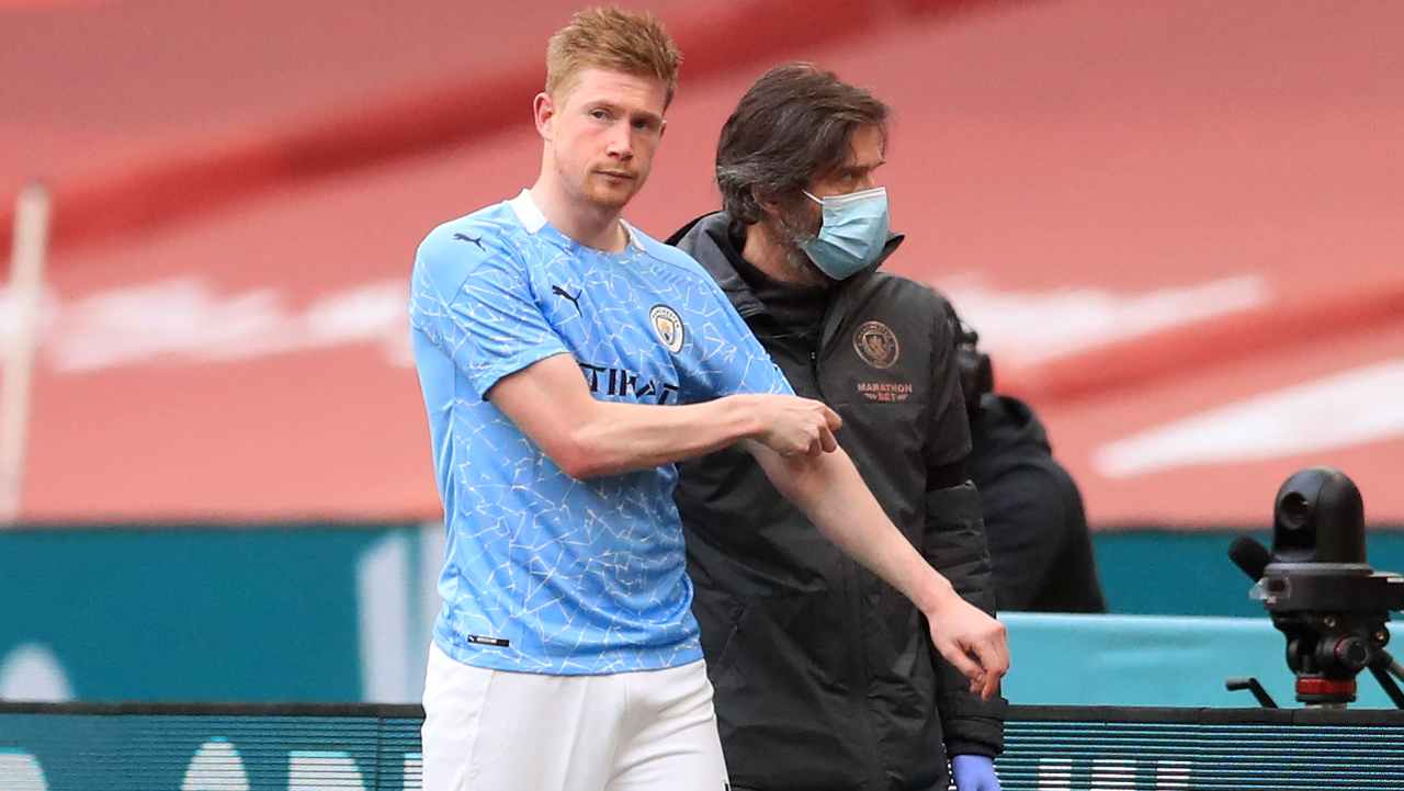 Manchester City, De Bruyne preoccupa Guardiola: le condizioni del belga