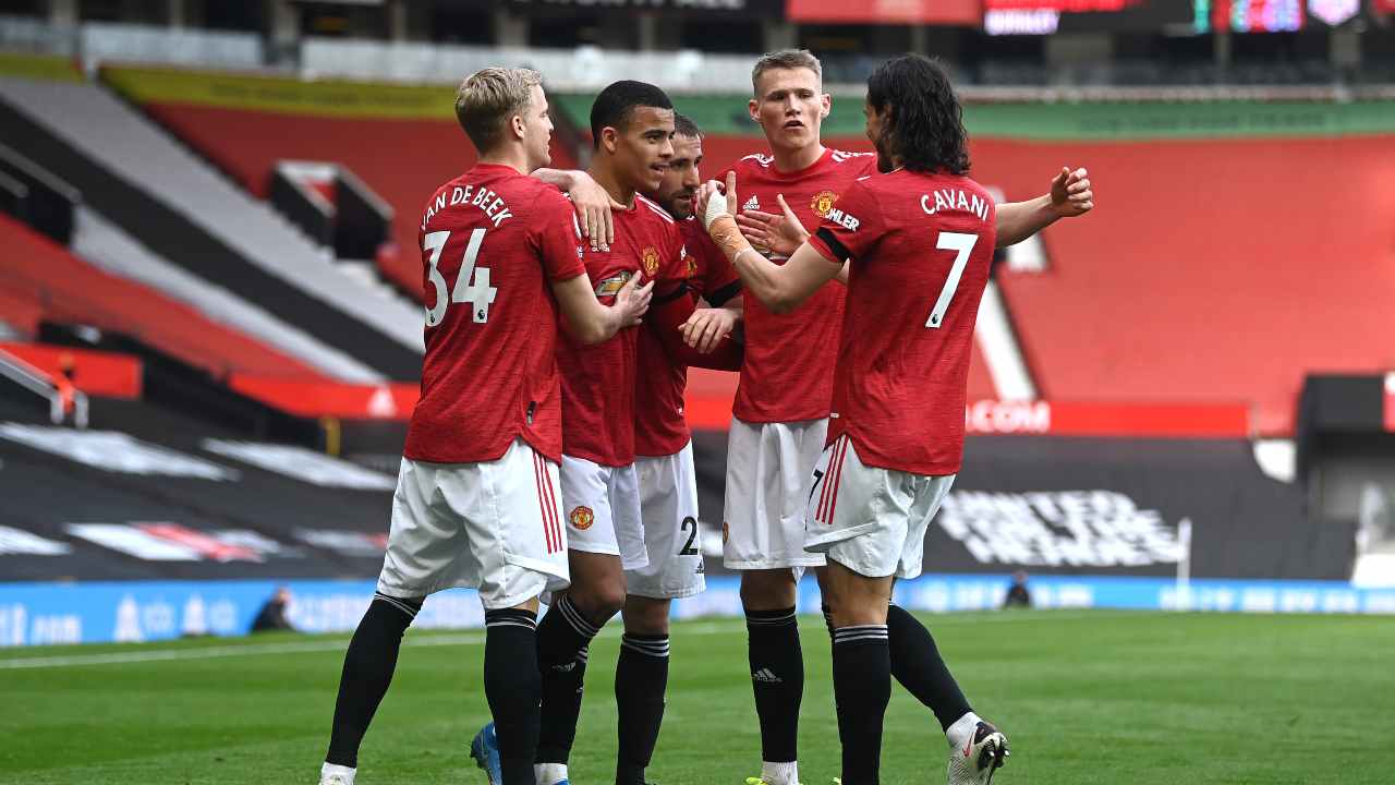 Manchester United, Cavani e Greenwood spaventano la Roma: Matador da record