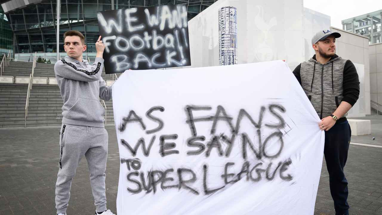 Super League Out, i tifosi prendono posizione sui social